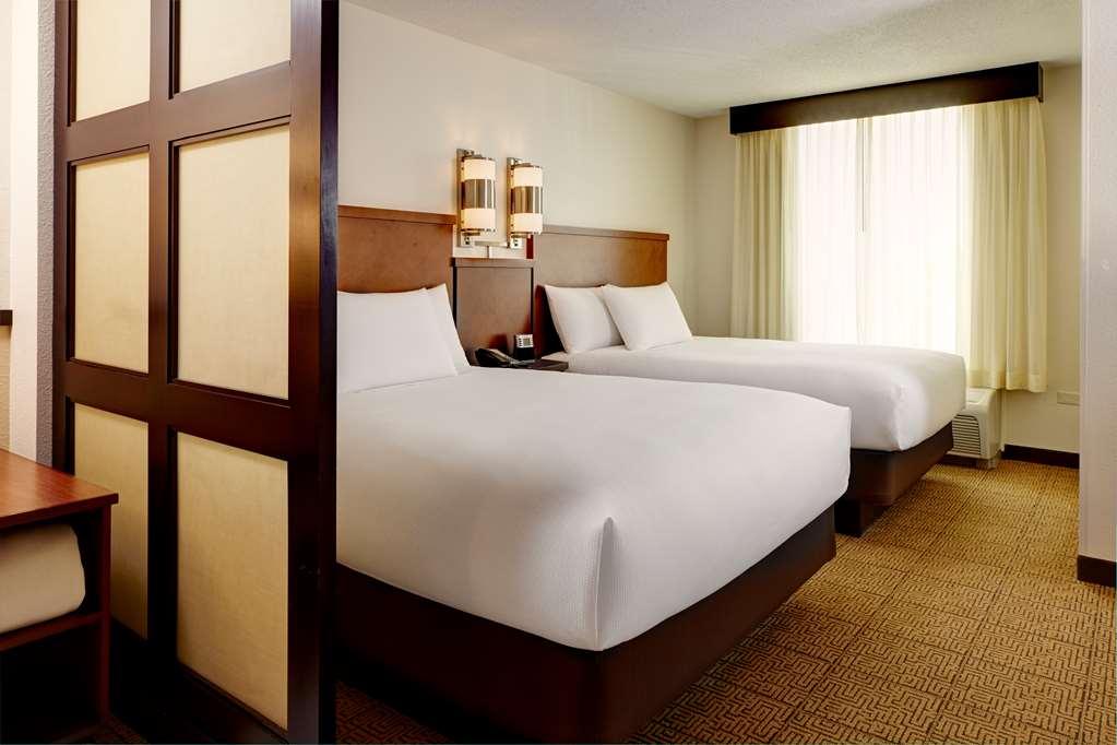 Hyatt Place Bethlehem-Downtown Room photo